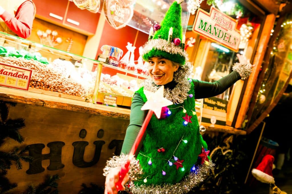 ZWISCHEN GLÜHWEIN UND ABLAUFPLAN: Alles für eine gelungene Weihnachtsfeier